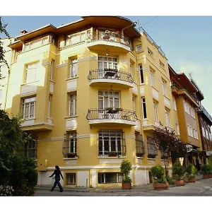 Uyan-special Category 3*, Istambul Turquie